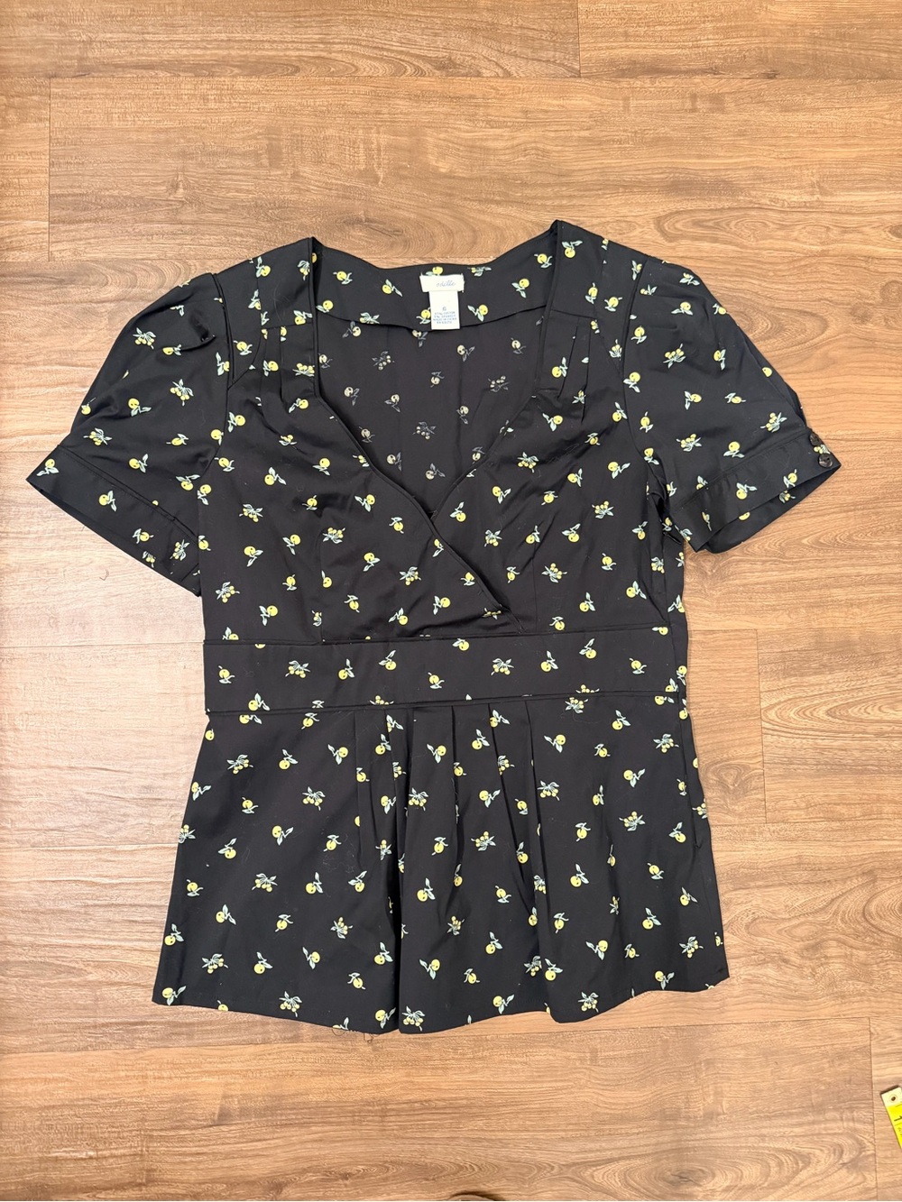 Odille Black lemon  V-Neck Peplum Top 🍋